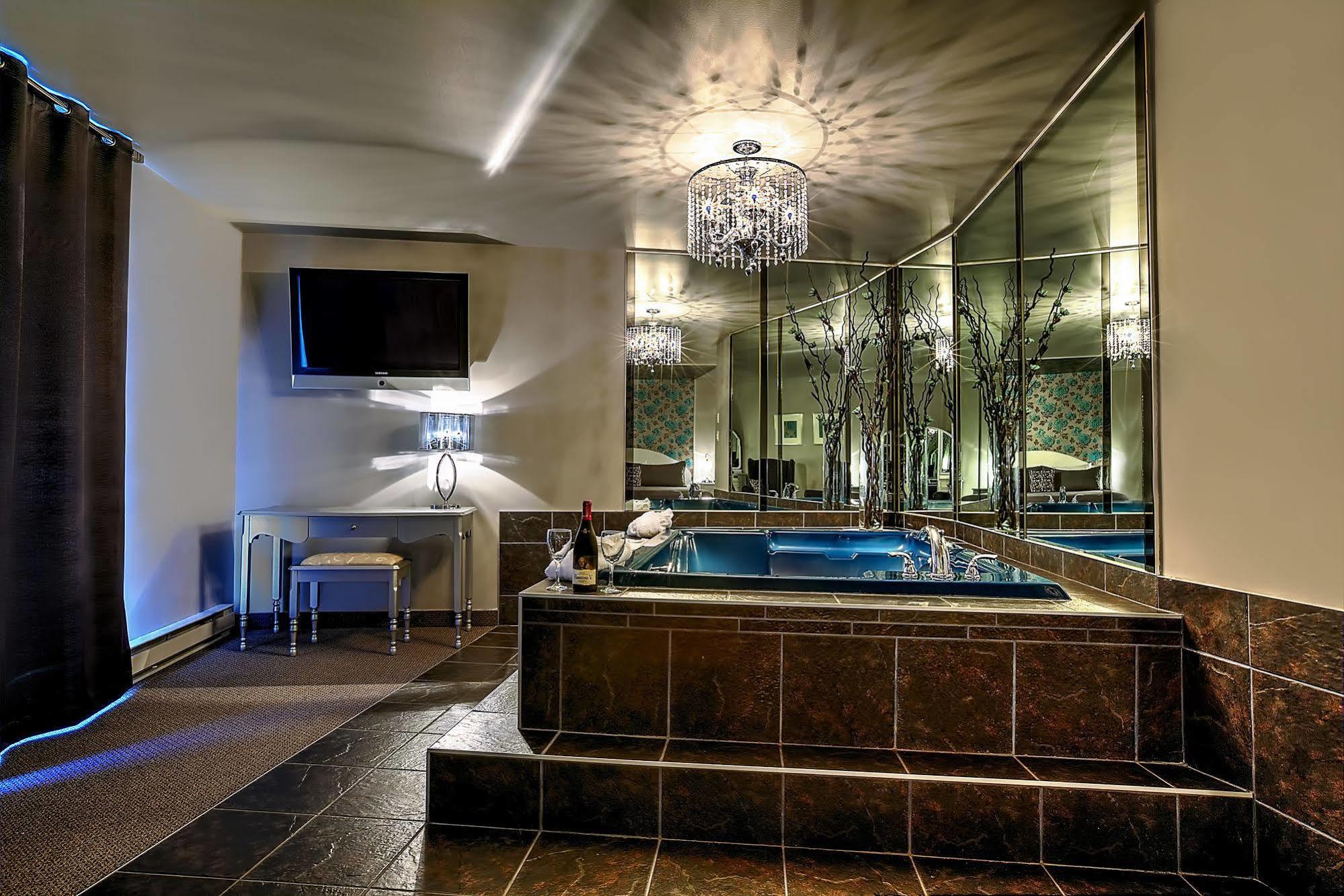 Hotel & Monte-cristo